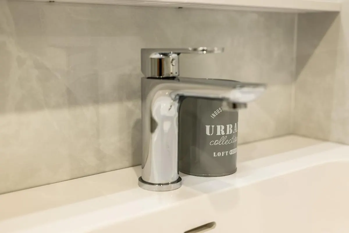 Duomo Design - Bilocale-Wifi-Ac Apartment Milan Italy