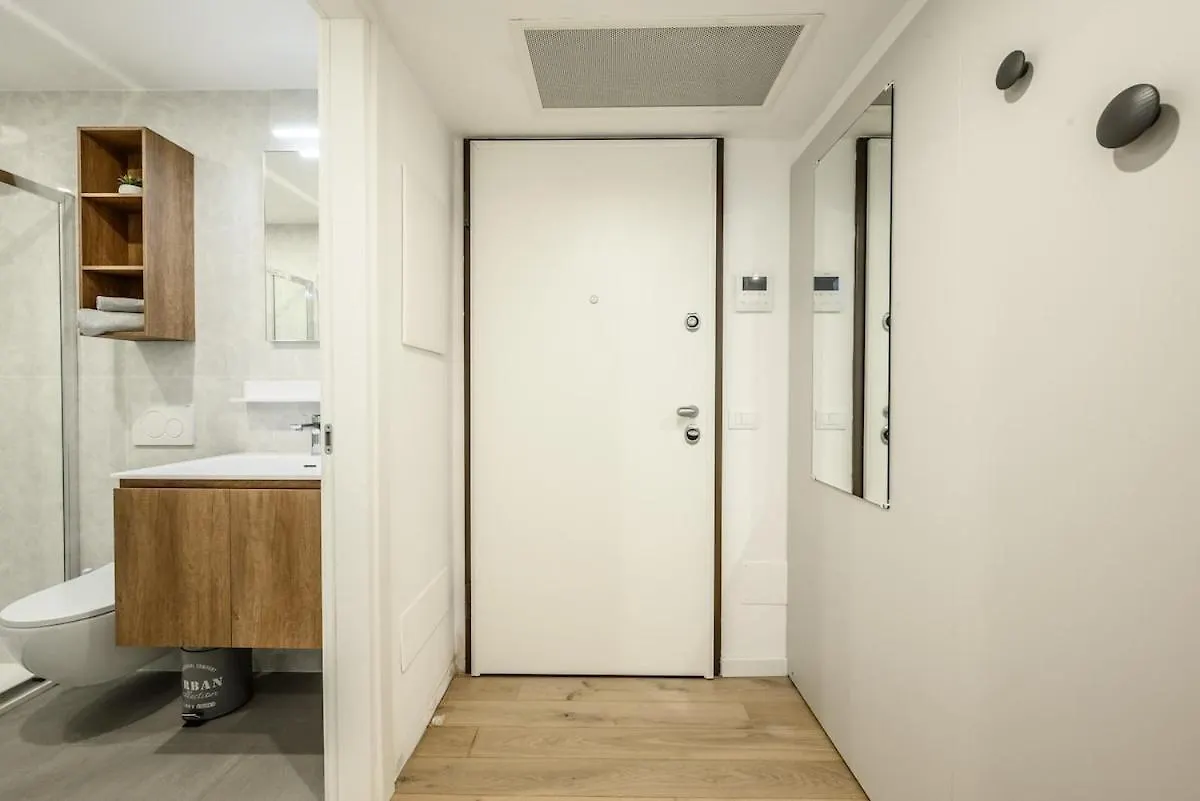 Duomo Design - Bilocale-Wifi-Ac Apartment Milan