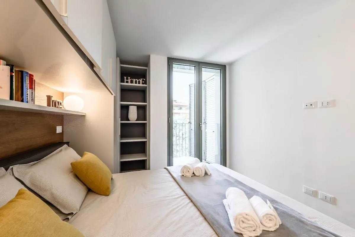 Duomo Design - Bilocale-Wifi-Ac Apartment Milan 0*,  Italy
