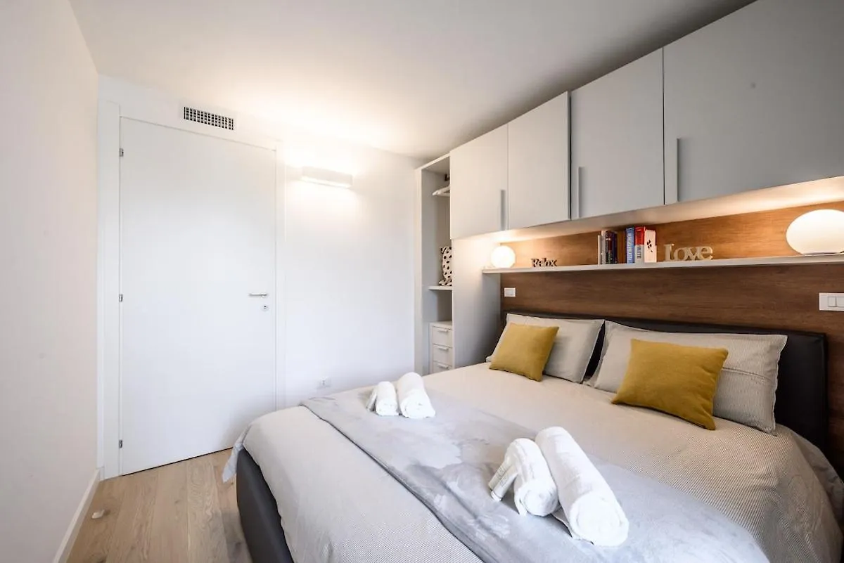 Appartement Duomo Design - Bilocale-Wifi-Ac à Milan